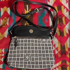 Ann Klein adjustable crossbody bag